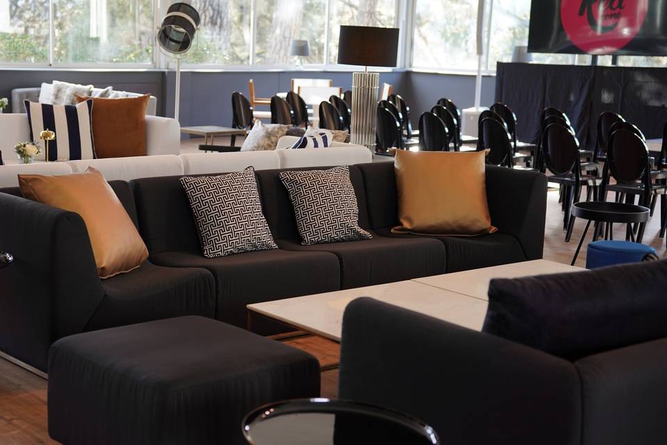 Mobilier red zone