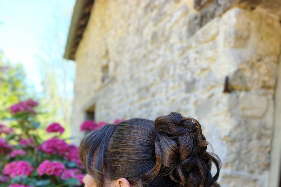 Coiffure haute mariée