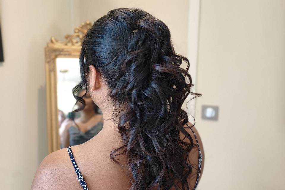 Semi attache cheveux longs