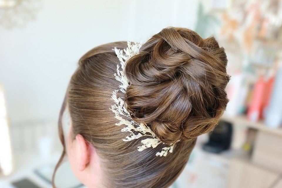 Chignon haut mariée