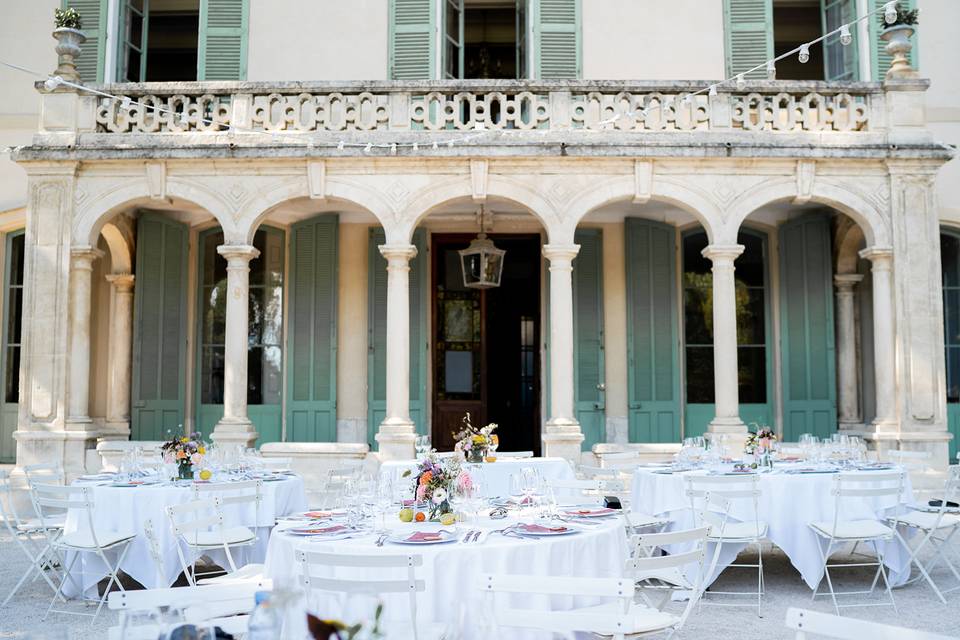 Dîner devant la bastide