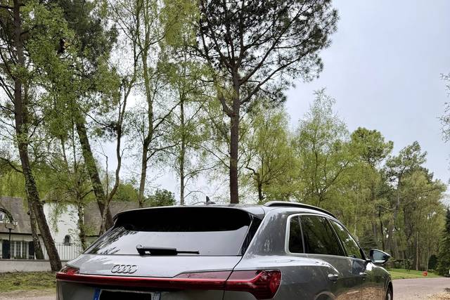 Audi E-Tron AR 2