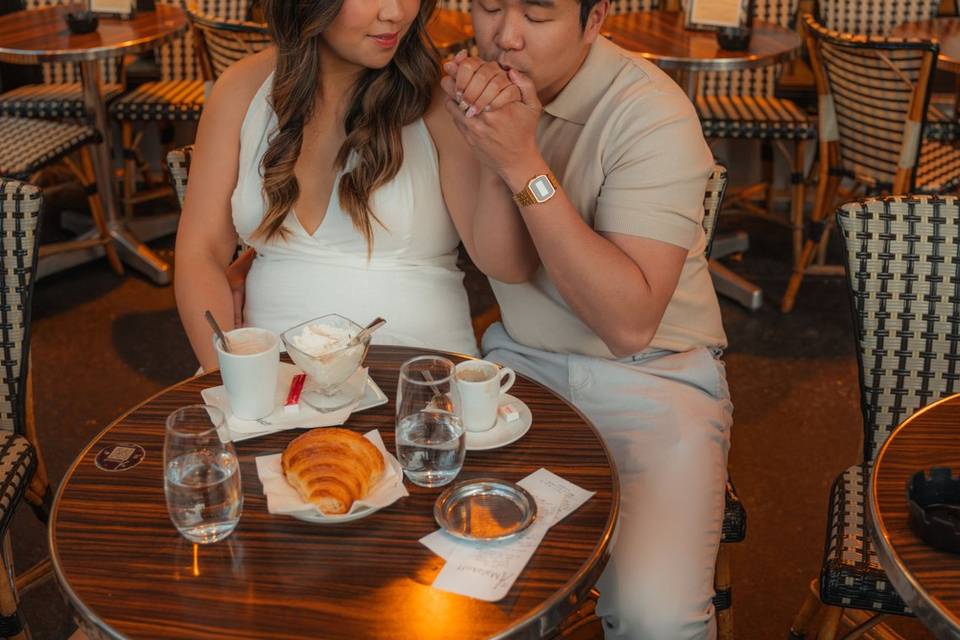 Shooting couple