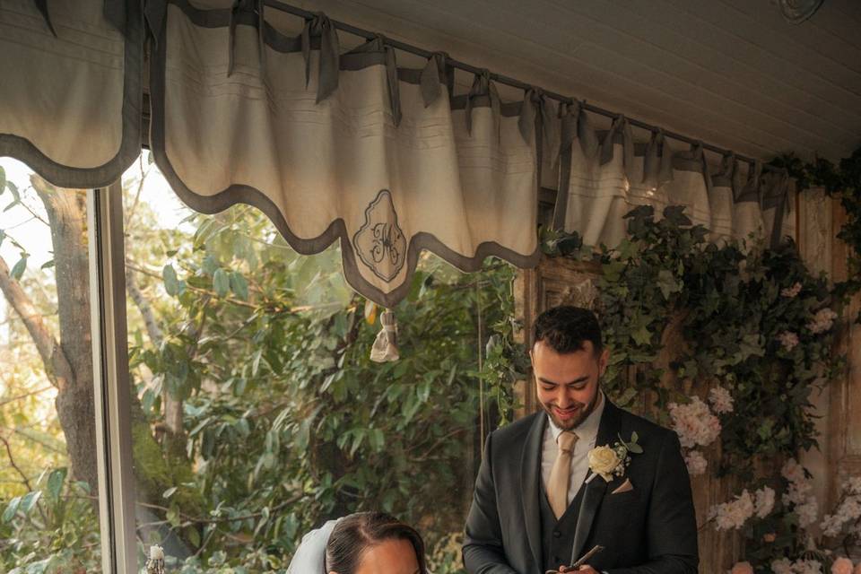 Shooting couple