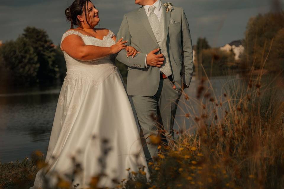 Shooting couple