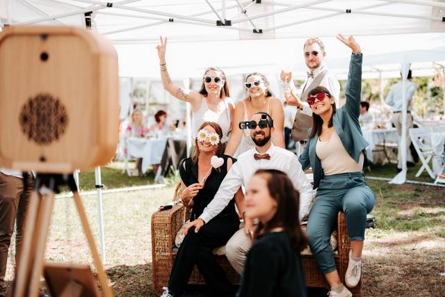 Location photobooth en bois vi