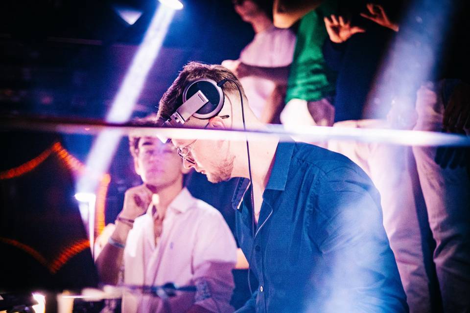 Dj professionnel