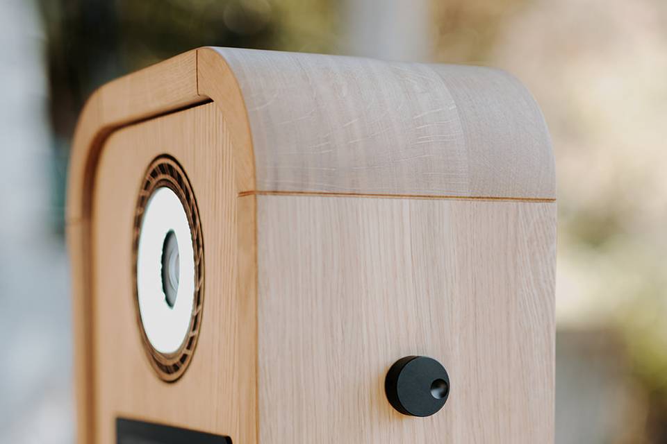 Location photobooth en bois vi
