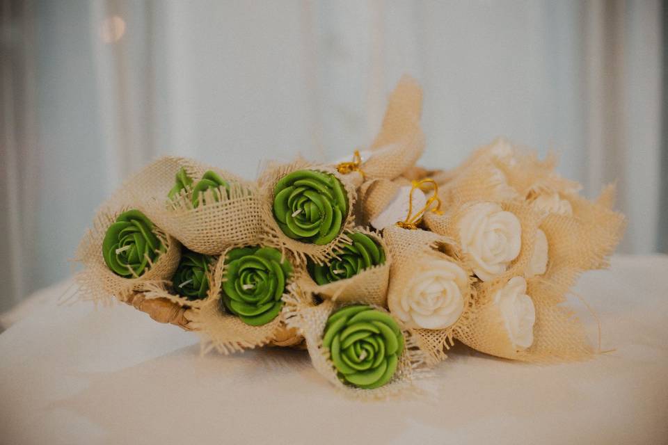 Candles as wedding favors