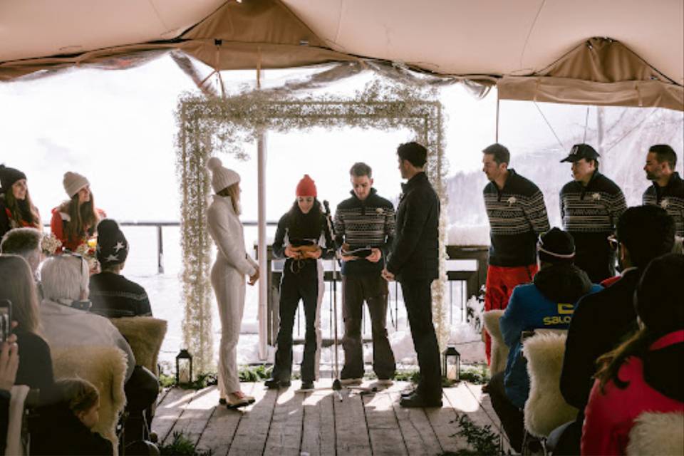 Mariage sur les pistes de ski