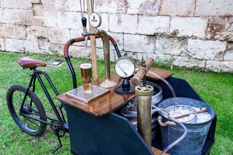 Triporteur tireuse à bière