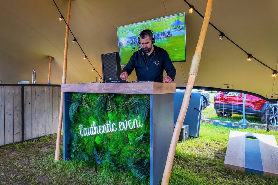 L'Authentic Event