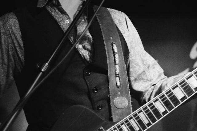 Felix, le guitariste