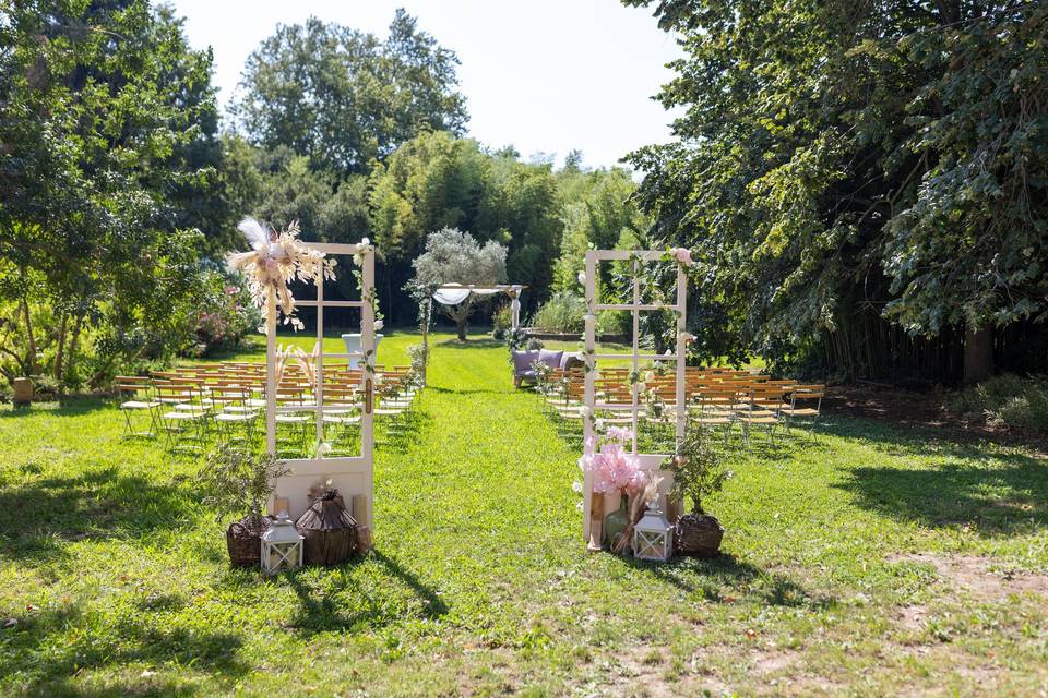 Cérémonie dans le parc