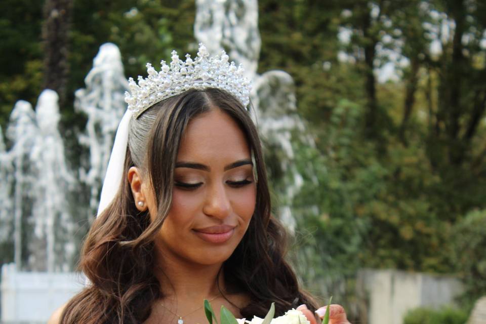 Une princesse et ses fleurs