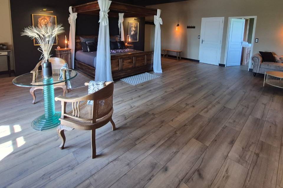 Chambre 6 : suite nuptiale