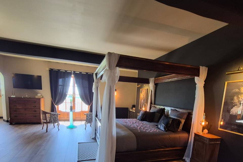 Chambre 6 : suite nuptiale