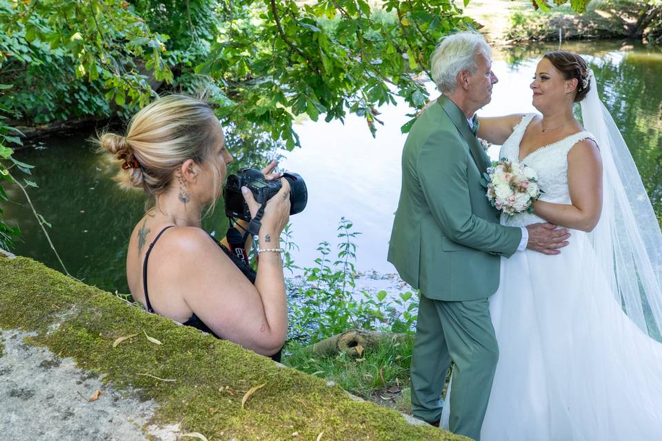 nouveaux maries rive lac photographe
