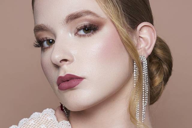 Maquillage et coiffure