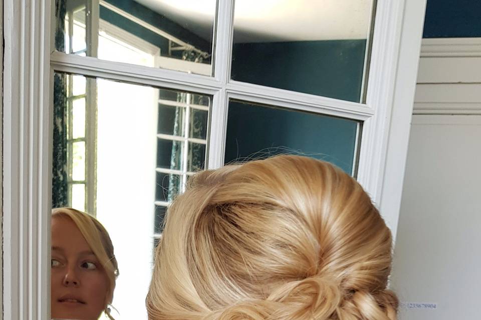 Chignon bouclé