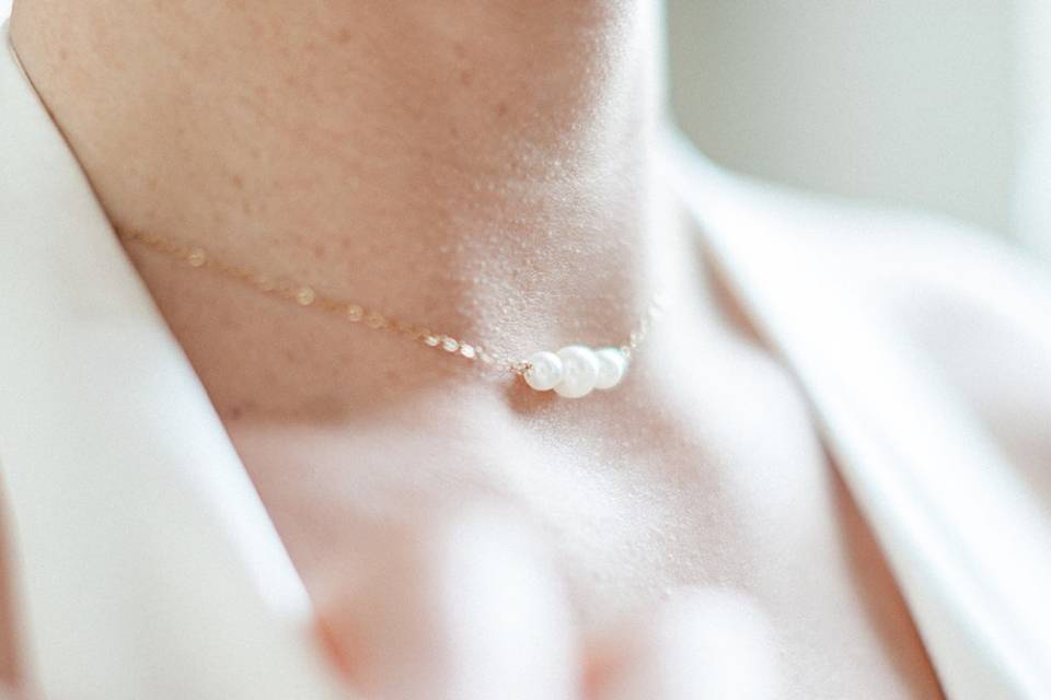 Collier Blanche