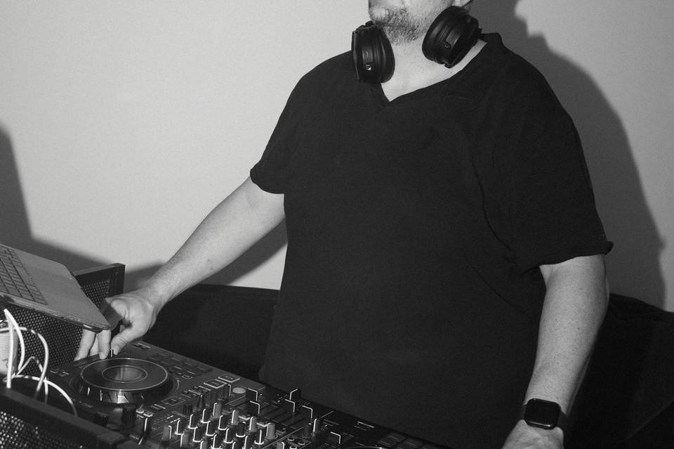 Sérieux le Dj
