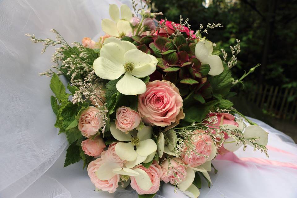 Bouquet de mariée rose