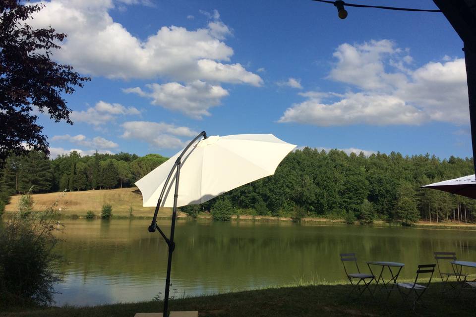 Extérieur chaperon face lac