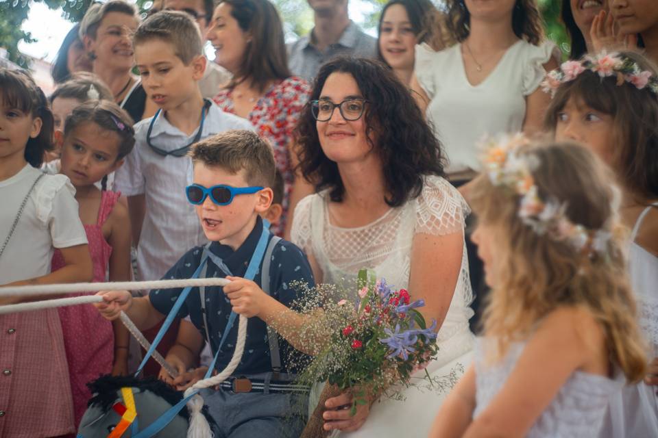 Mariée avec son enfant