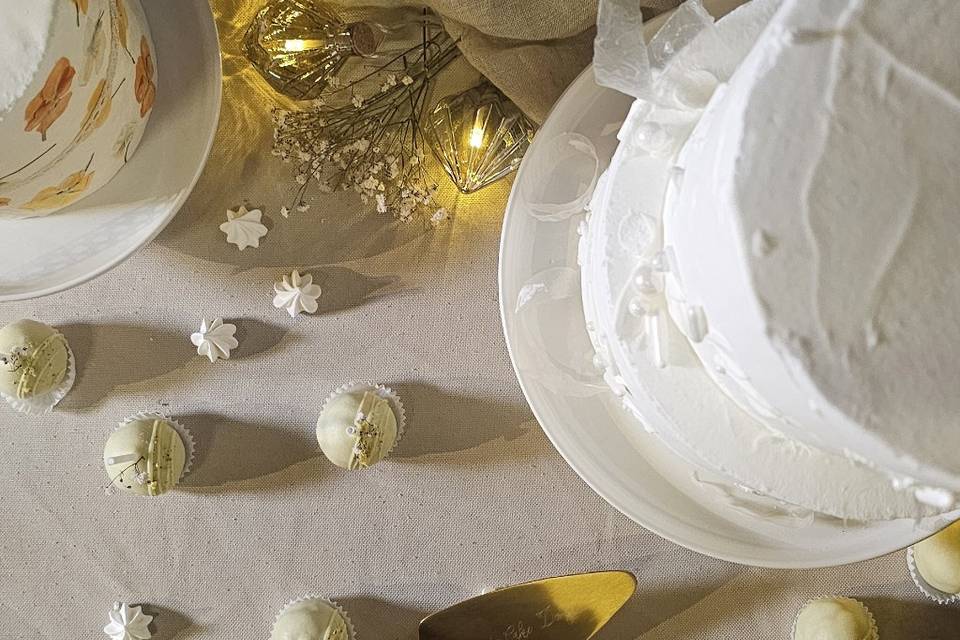 Simple White