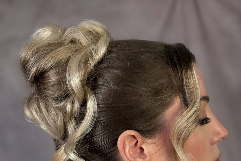 Chignon haut mariée
