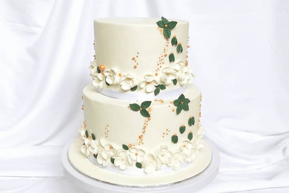 Wedding cake fleuri pâte à suc