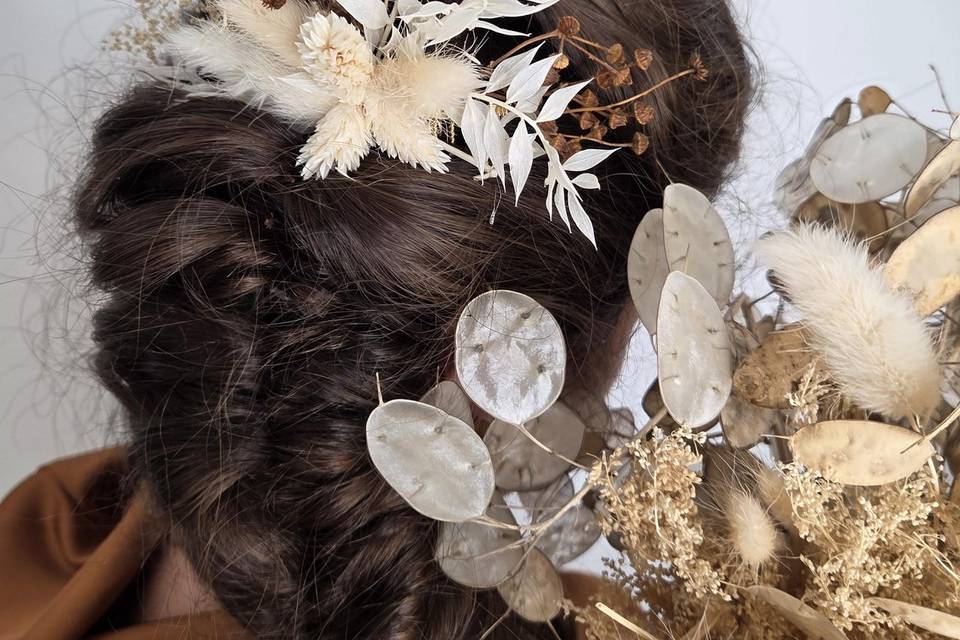 Tresse bohème fleurs séchées