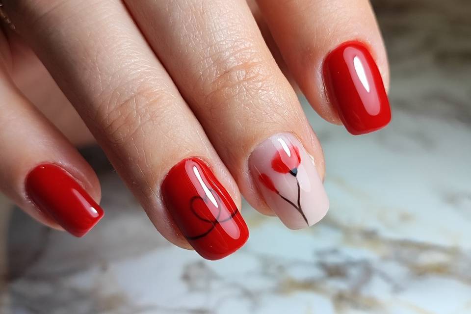 Nail art à la main