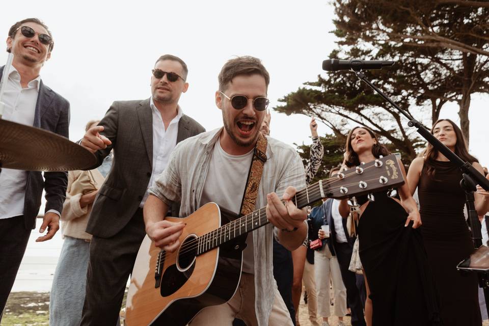 Acoustic Road