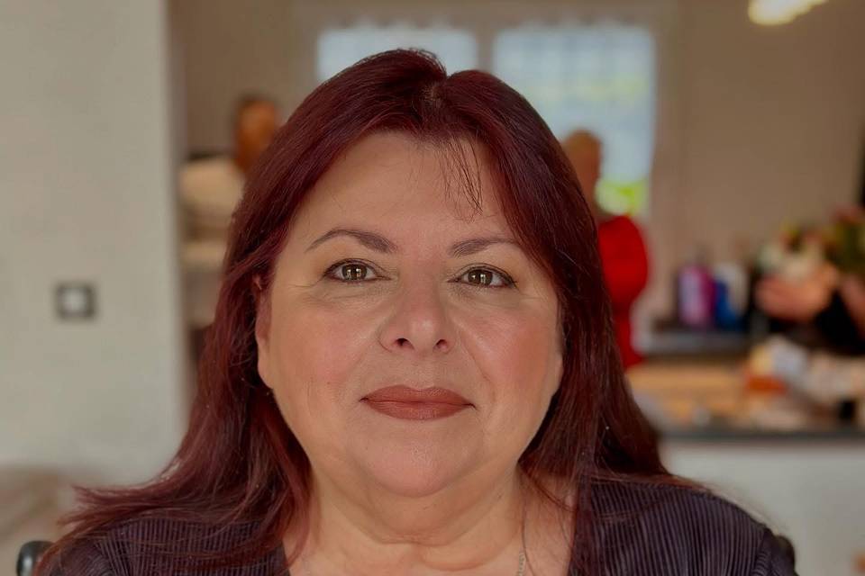 Julie make up