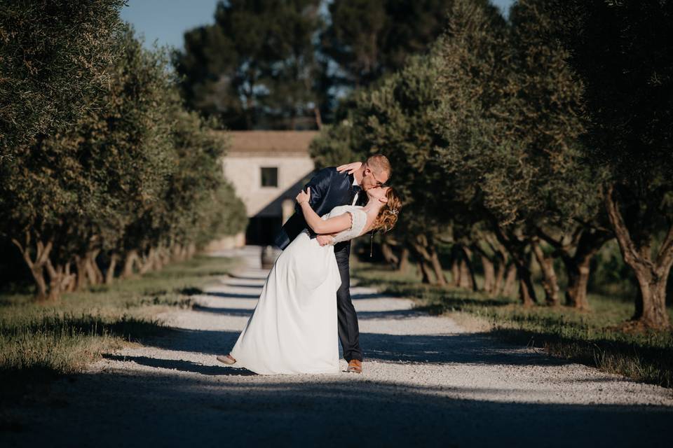 Couple Mariés Allée domaine