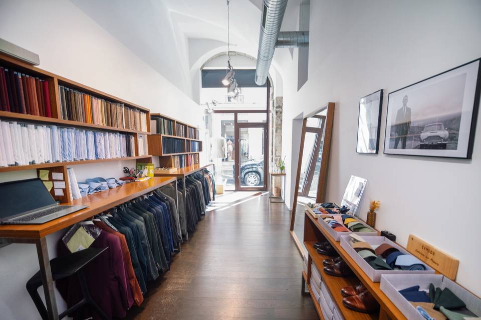 Detail_Intérieur de la boutique de costumes