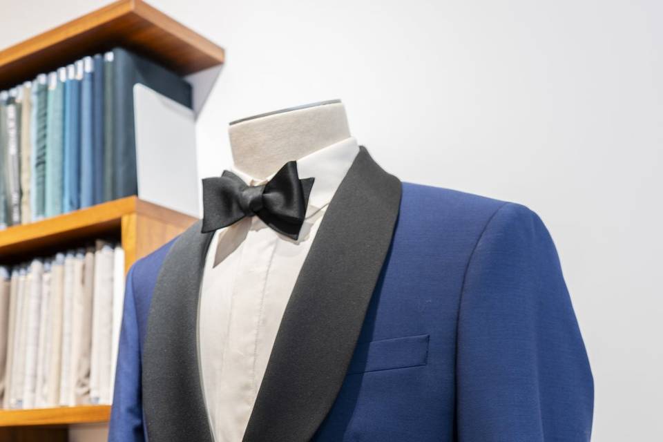 Detail_Costume bleu royal