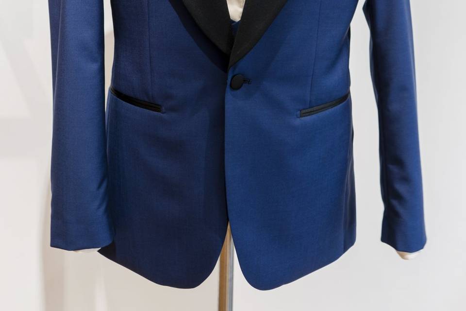 Detail_Costume de mariage bleu