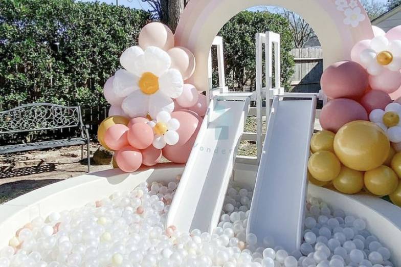 Piscine à balles pour enfants