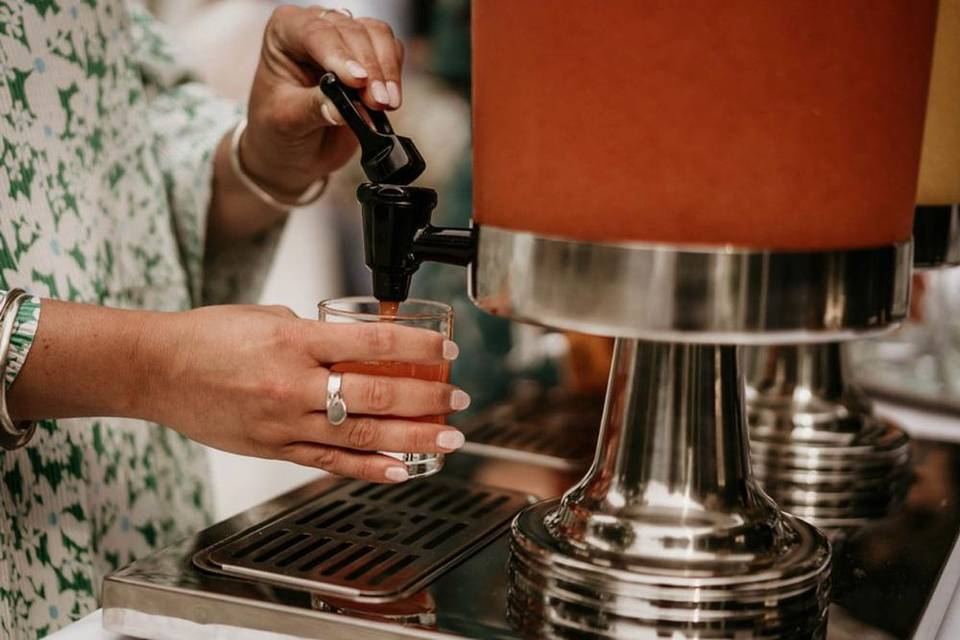 Cocktail devant le Château