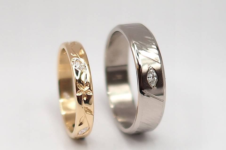 Fleur et feuilles de diamants