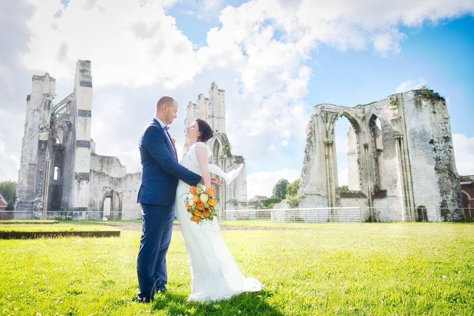 Sous les ruines de l'Abbaye