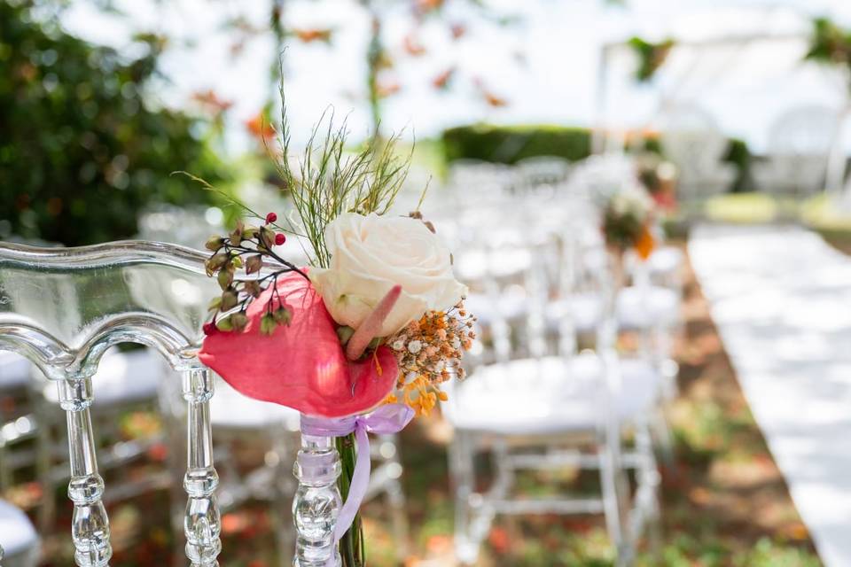 Minis bouquets chaise