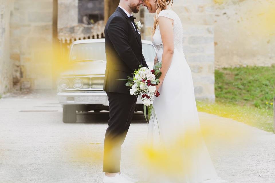 Couple regard chateau italie