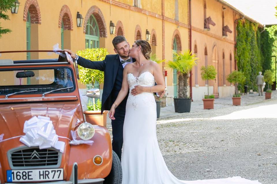 Couple voiture italie