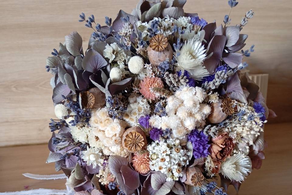 Maé fleuriste décoratrice