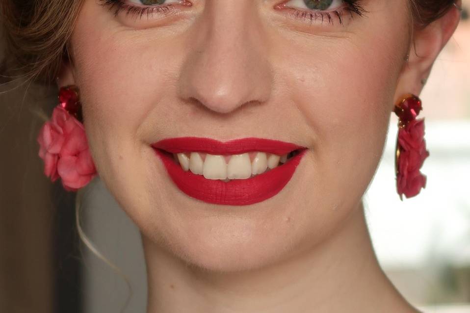 Glamour + bouche rouge