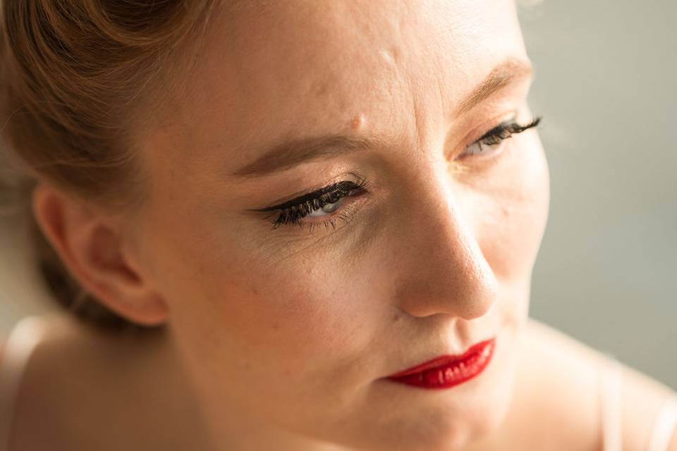 Liner et bouche rouge